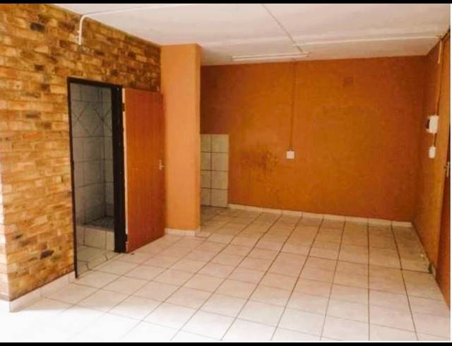 BUSINESS FOR SALE IN SPRINGS
